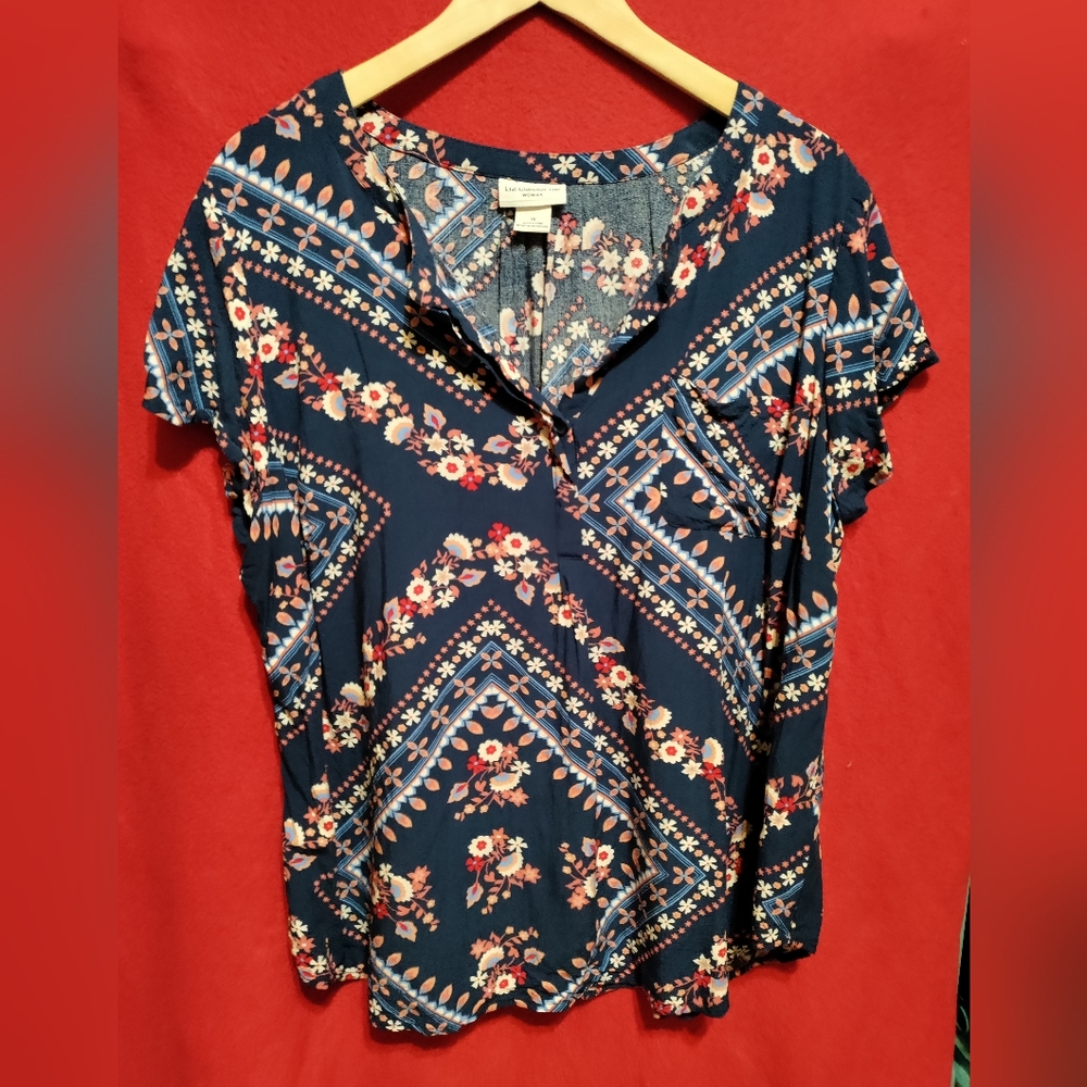 Liz Claiborne short sleeve floral blouse